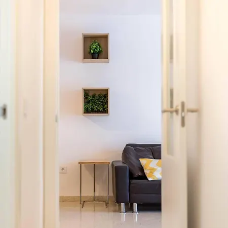 Apartment Yellow Fabuloso Andra *